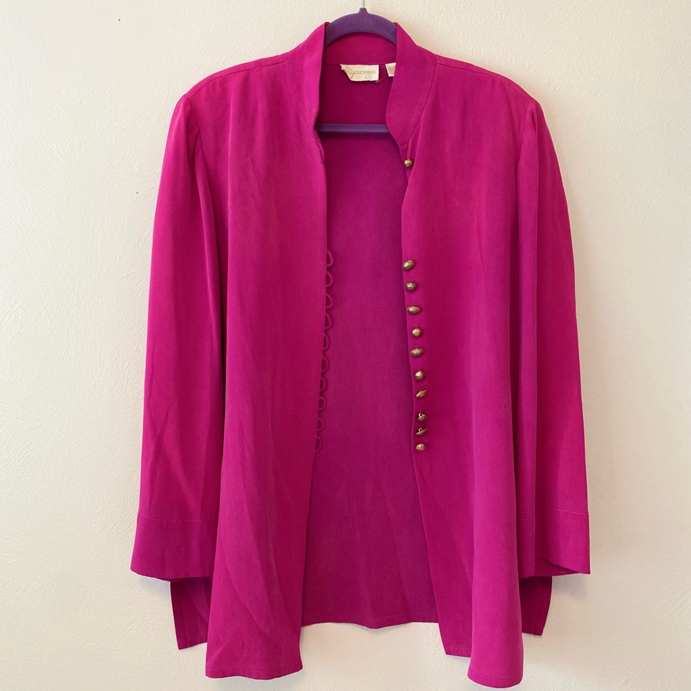100% Silk Previously Loved Pink Top w/Gold Buttons